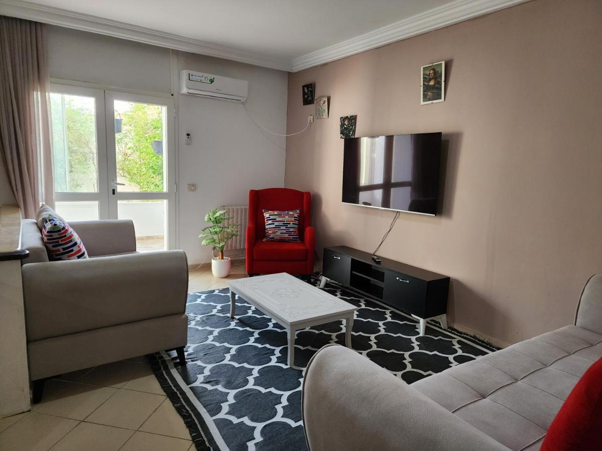 Duplex Bien Equipe Securise Avec Jardin Et Veranda La Marsa Extérieur photo